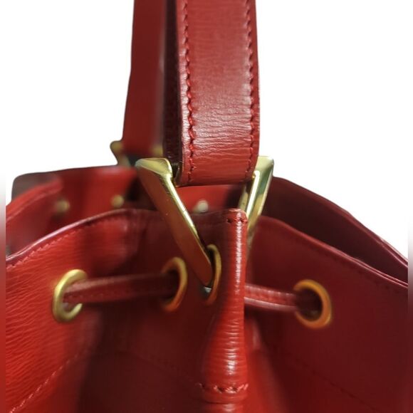 Christian Dior Vintage Red Drawstring Bucket Bag in EUC - Picture 4 of 16